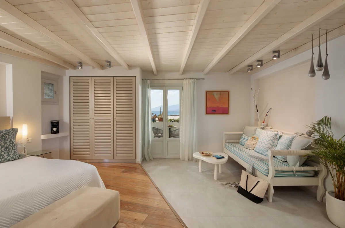 Iria Beach Art Hotel — ภาพห้องพักและบรรยากาศ