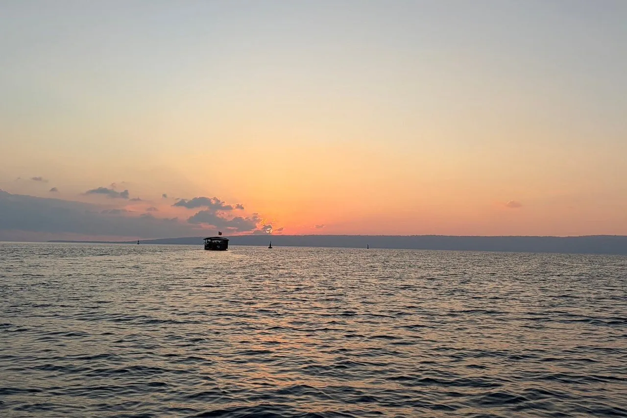 Iririki Island Resort & Spa — rooms and atmosphere