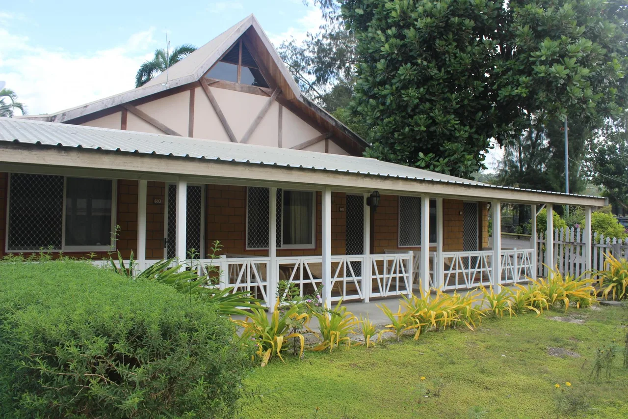Iron Bottom Sound Hotel — rooms and atmosphere