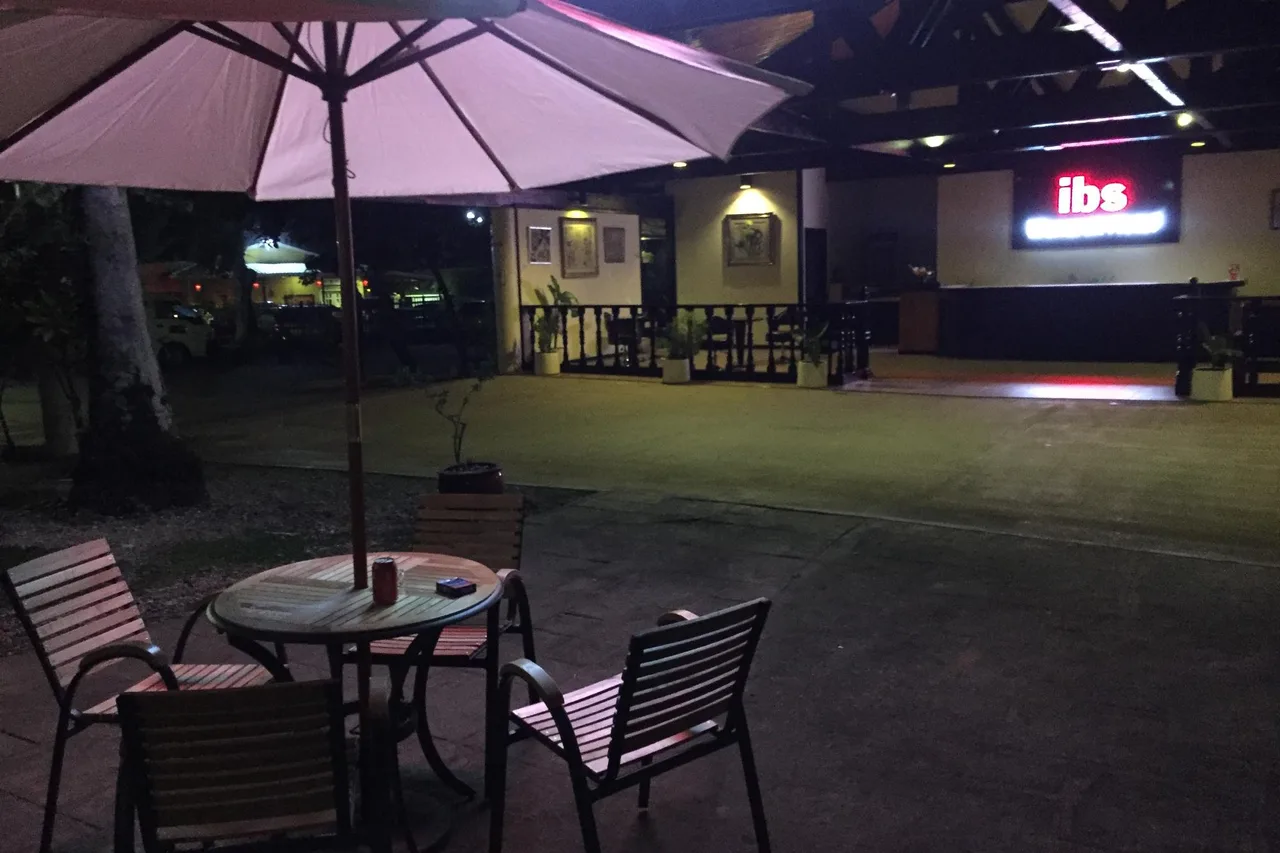 Iron Bottom Sound Hotel — rooms and atmosphere