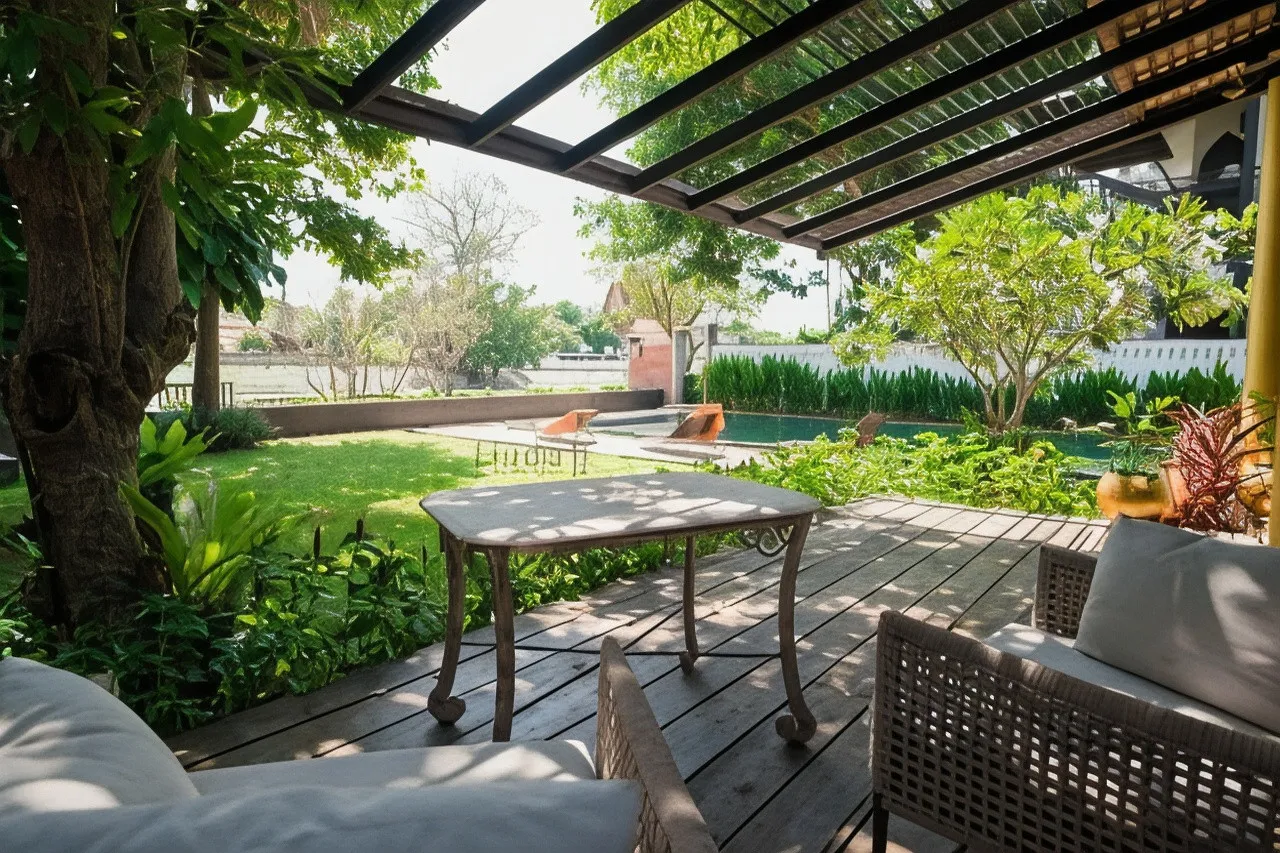 iuDia Hotel Ayutthaya — rooms and atmosphere