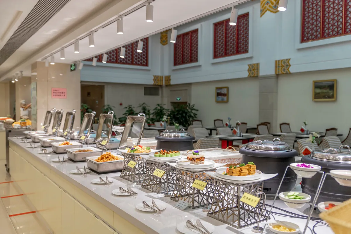 Jade Garden Hotel — rooms and atmosphere