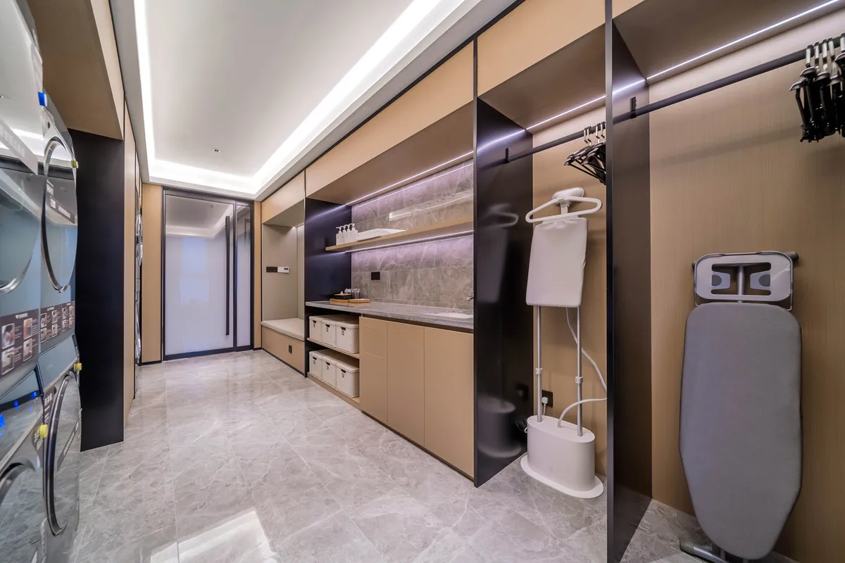 JI Hotel Chongqing North Railway Station — rooms and atmosphere