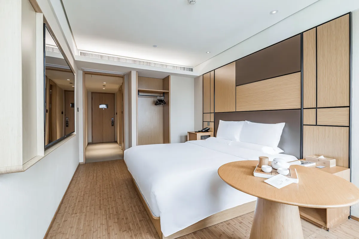JI Hotel Nanjing Xinjiekou Central Mall — rooms and atmosphere