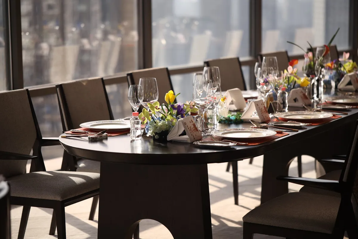 Jinling Hotel Nanjing — rooms and atmosphere