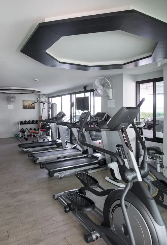 JK Living Hotel and Service Apartment — rooms and atmosphere