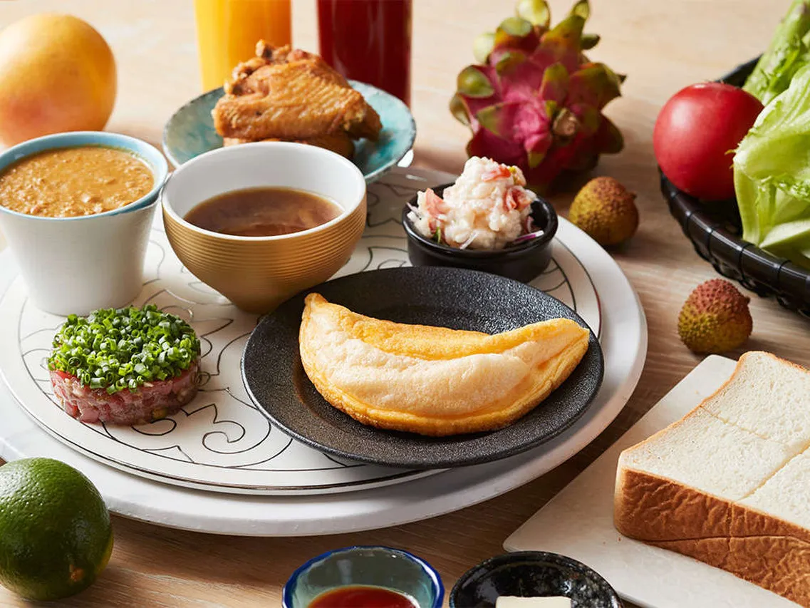 JR-East Hotel Mets Premier Akihabara — rooms and atmosphere
