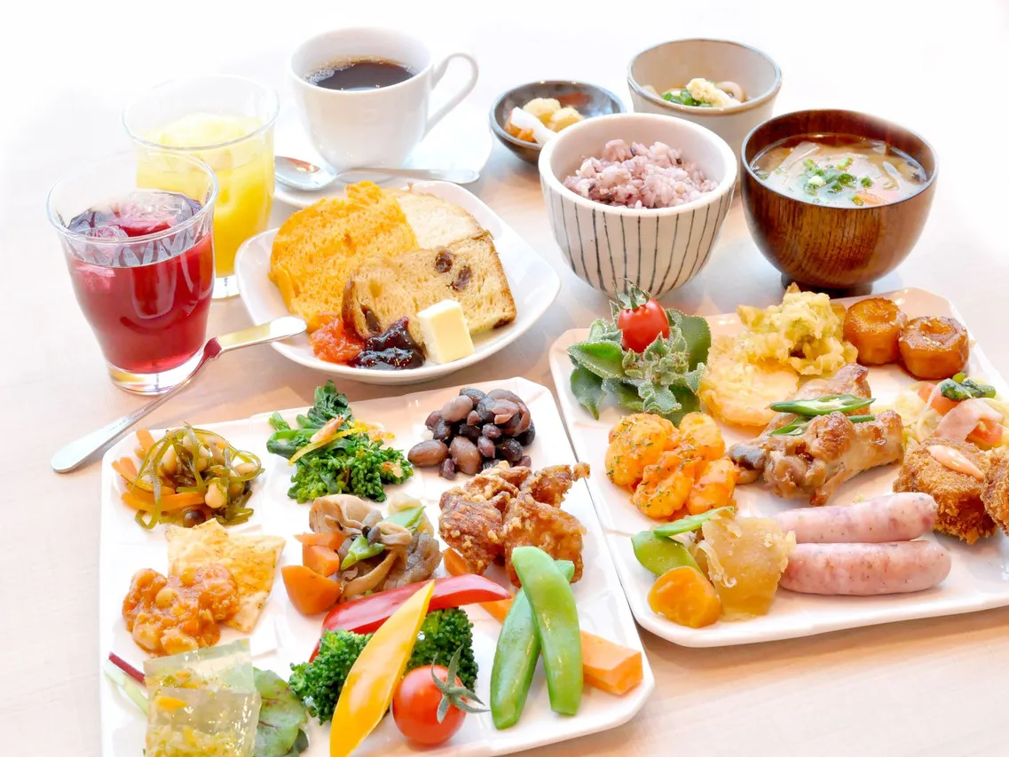JR Kyushu Hotel Blossom Hakata — rooms and atmosphere