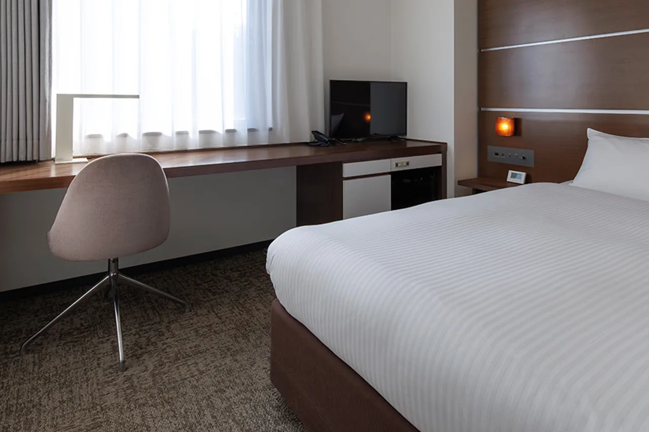JR Kyushu Hotel Kagoshima — rooms and atmosphere