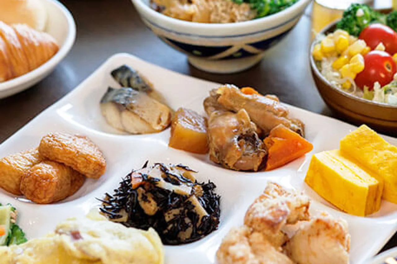 JR Kyushu Hotel Kagoshima — rooms and atmosphere