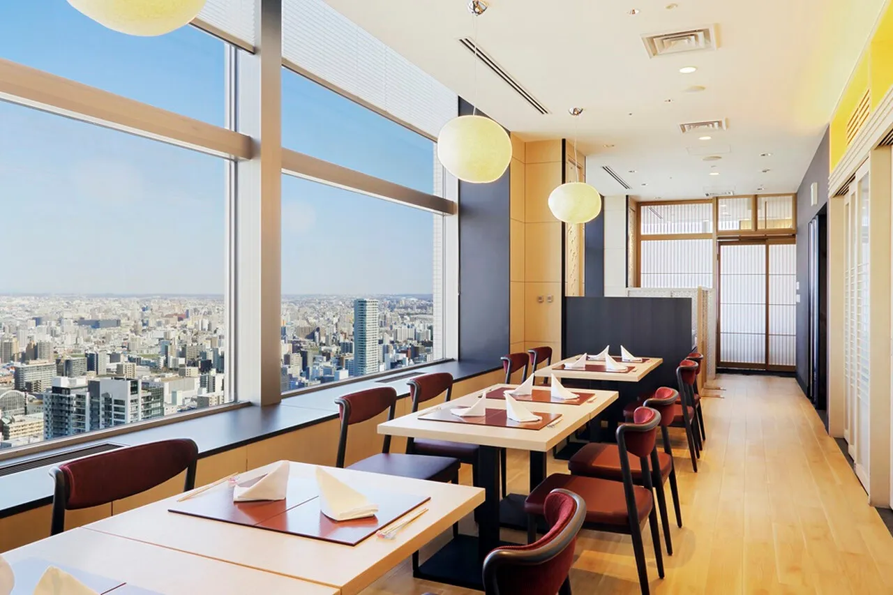 JR Tower Hotel Nikko Sapporo — rooms and atmosphere