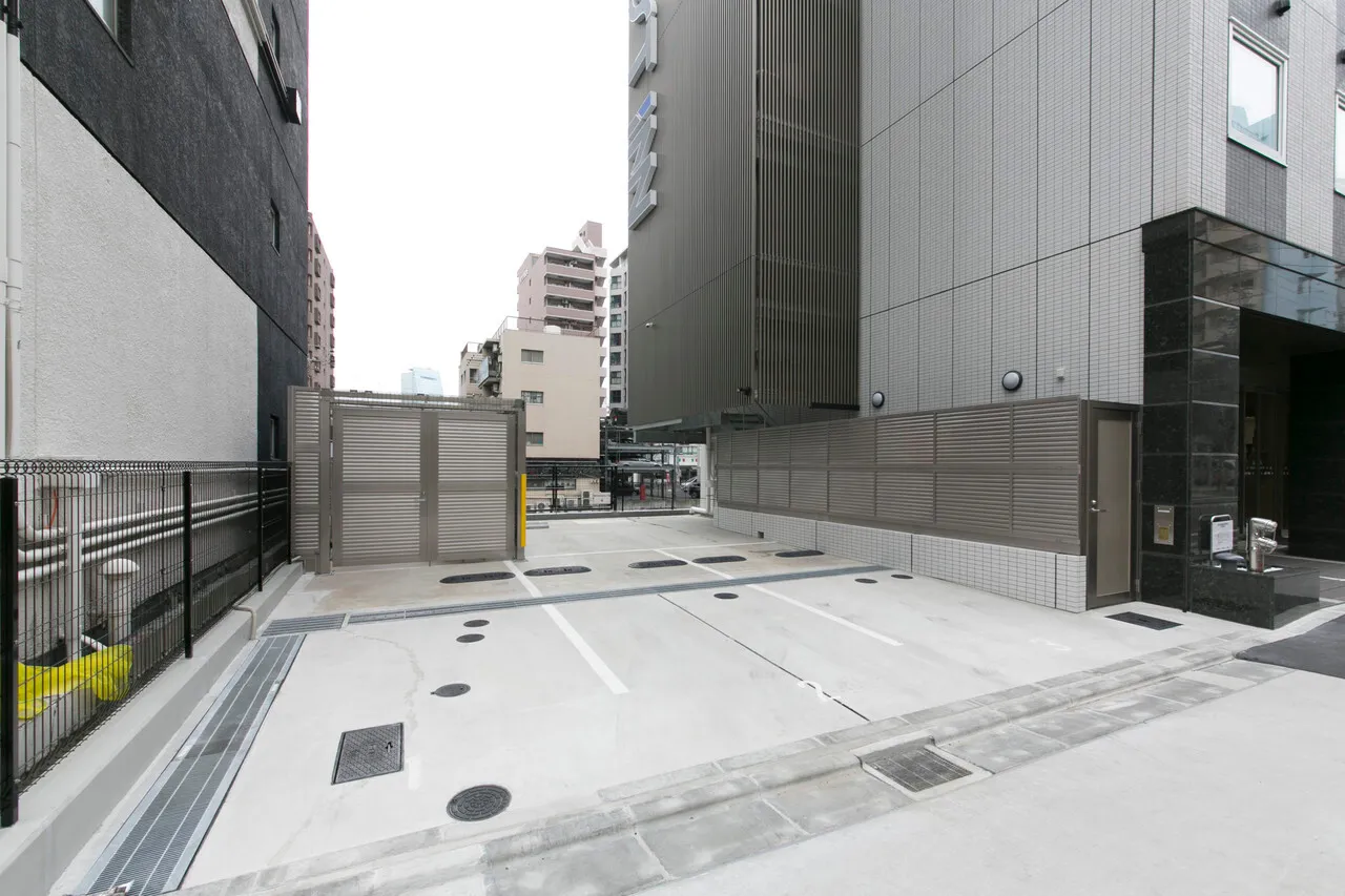 Just Inn Premium Nagoya Station — rooms and atmosphere