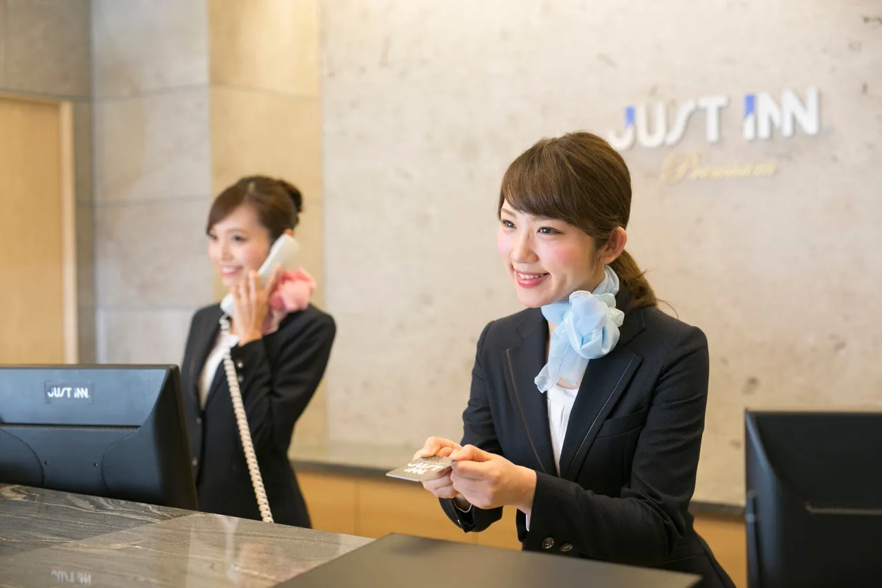 Just Inn Premium Nagoya Station — rooms and atmosphere