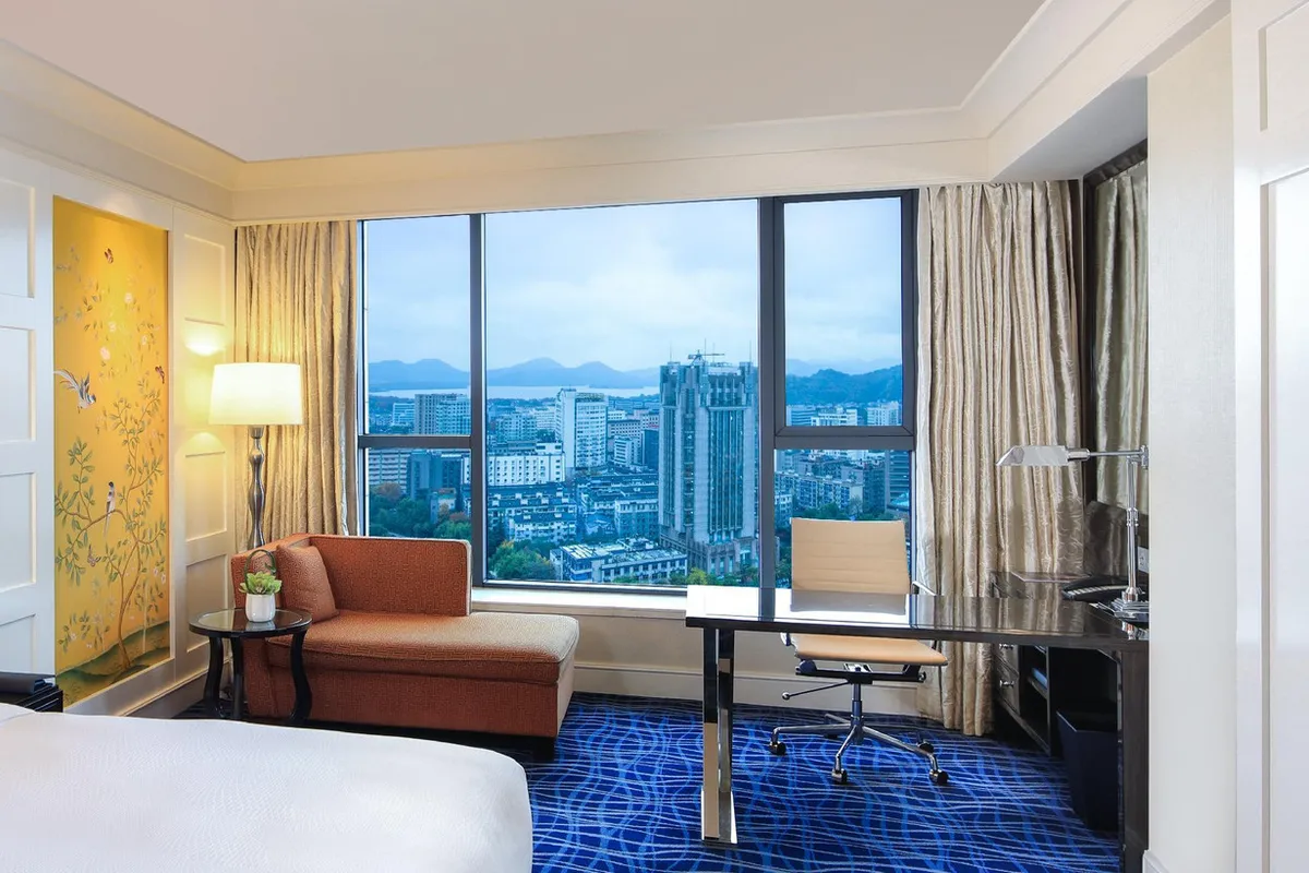 JW Marriott Hotel Hangzhou — rooms and atmosphere