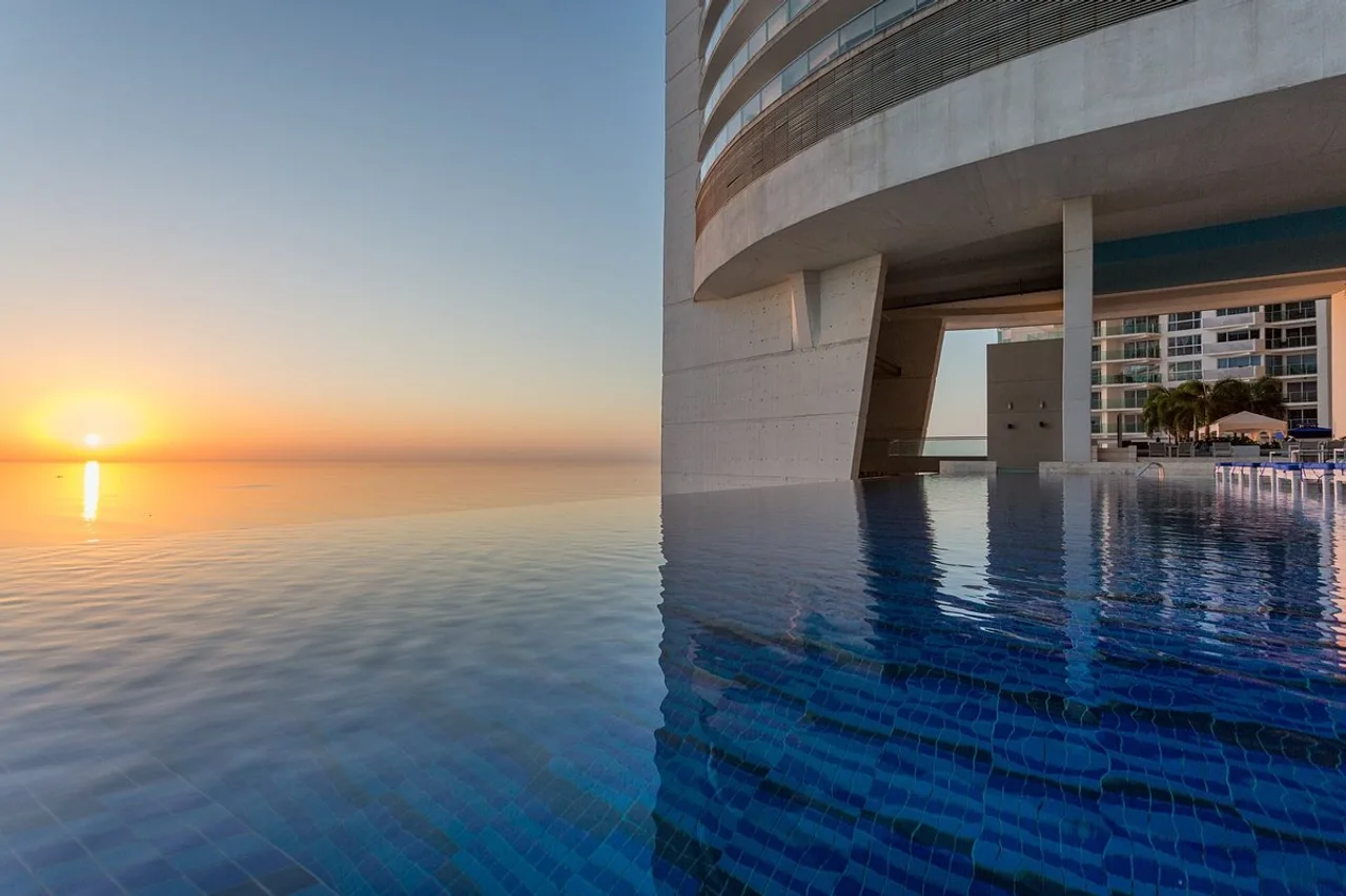 JW Marriott Panama — rooms and atmosphere