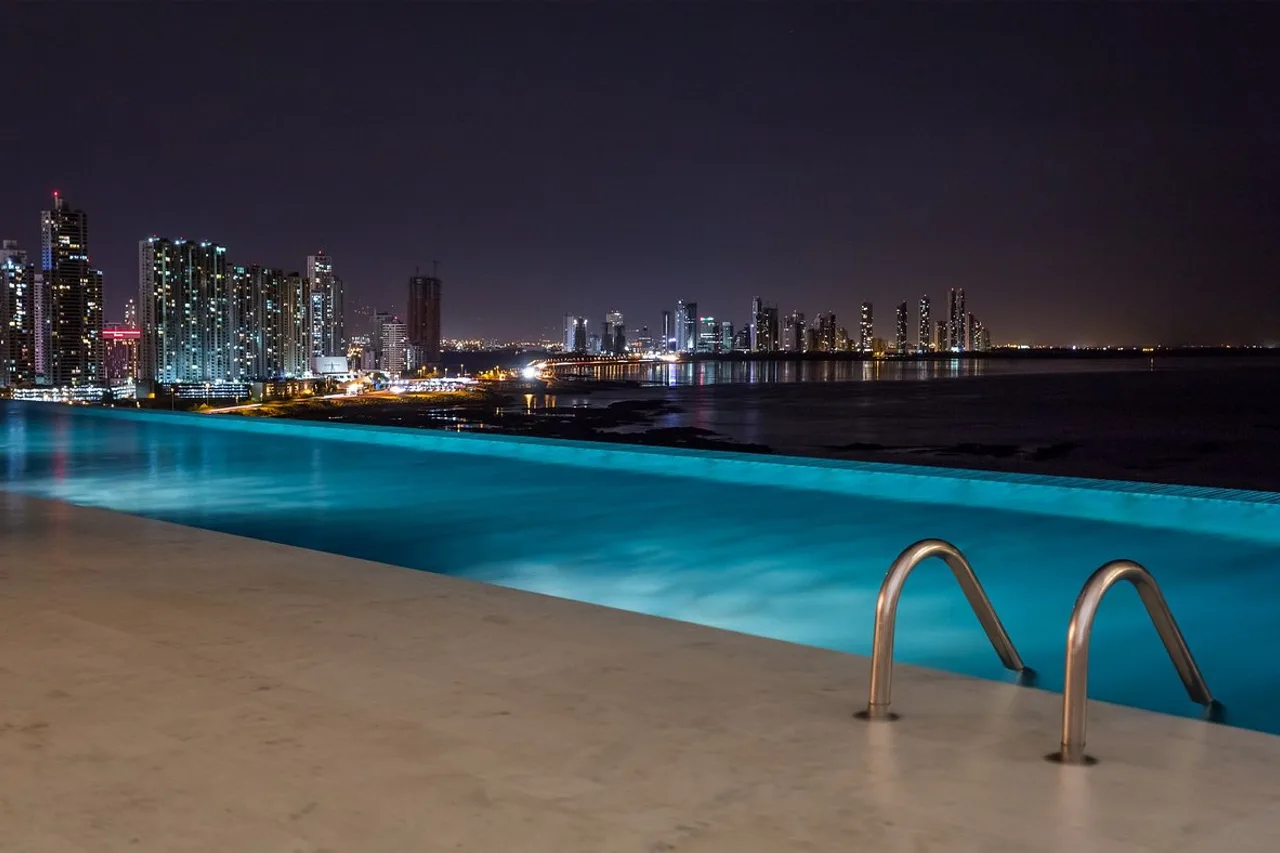 JW Marriott Panama — rooms and atmosphere