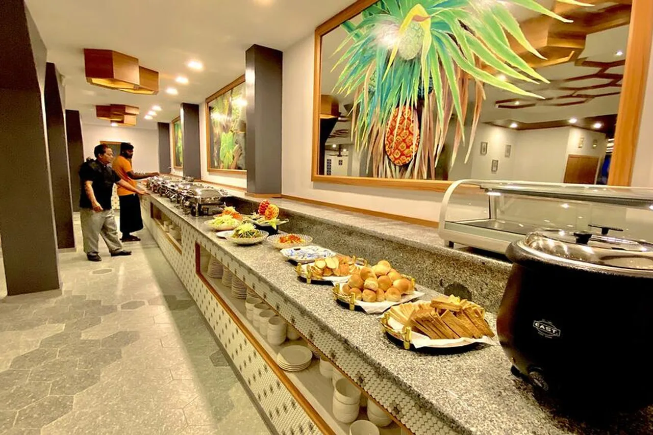 Kaani Palm Beach — ภาพห้องพักและบรรยากาศ