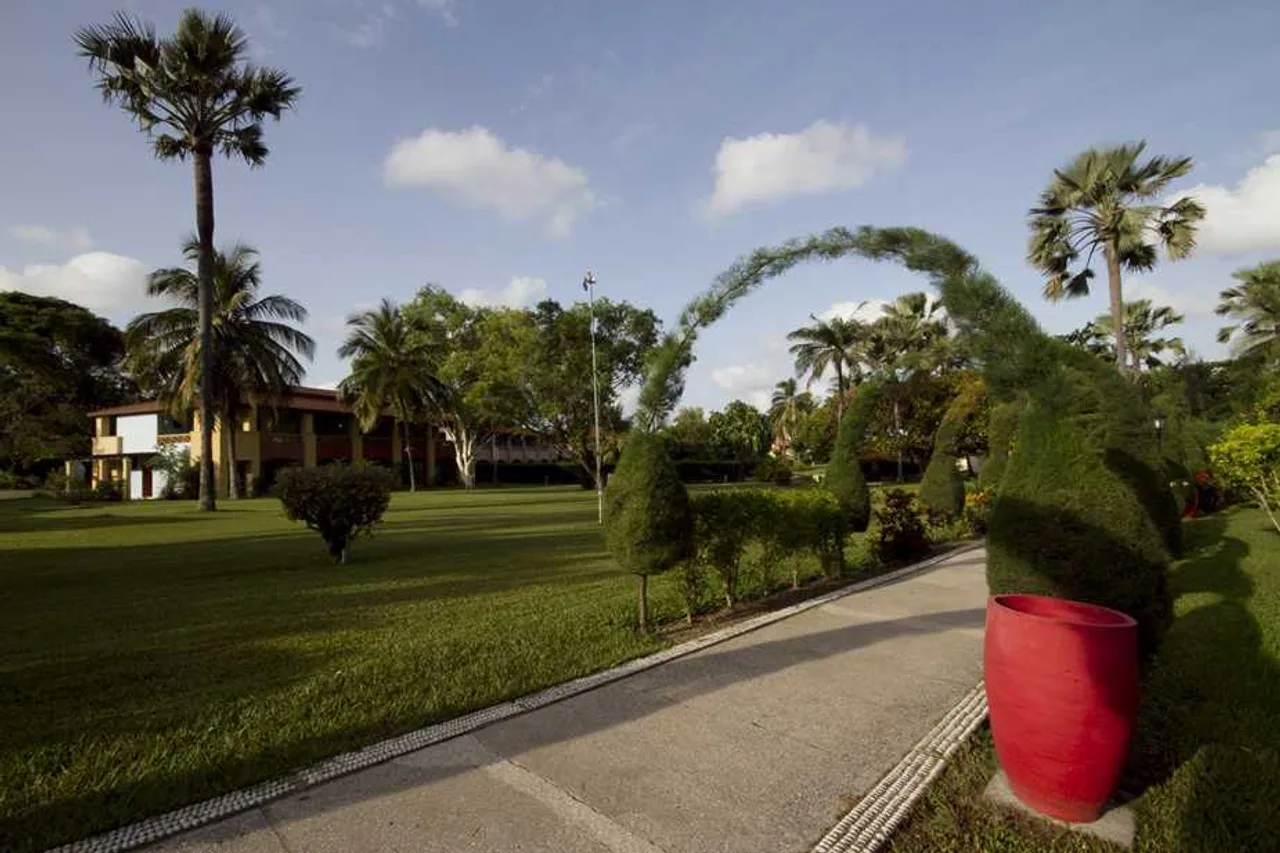 The Kairaba Beach Hotel — rooms and atmosphere