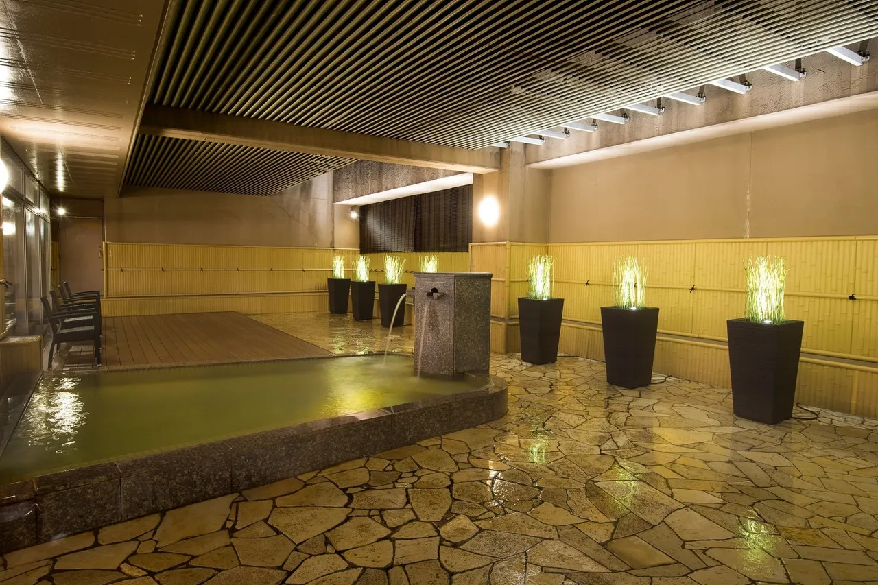 Kamenoi Hotel Beppu — rooms and atmosphere