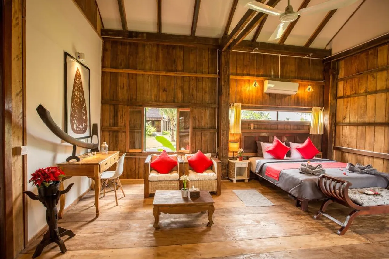 Kampot River Residence — rooms and atmosphere