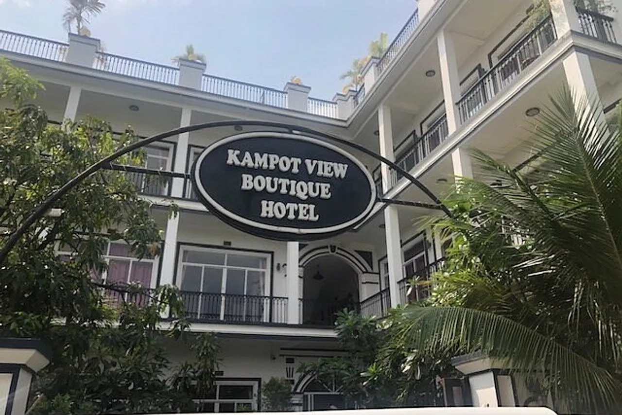 Kampot View Boutique — rooms and atmosphere