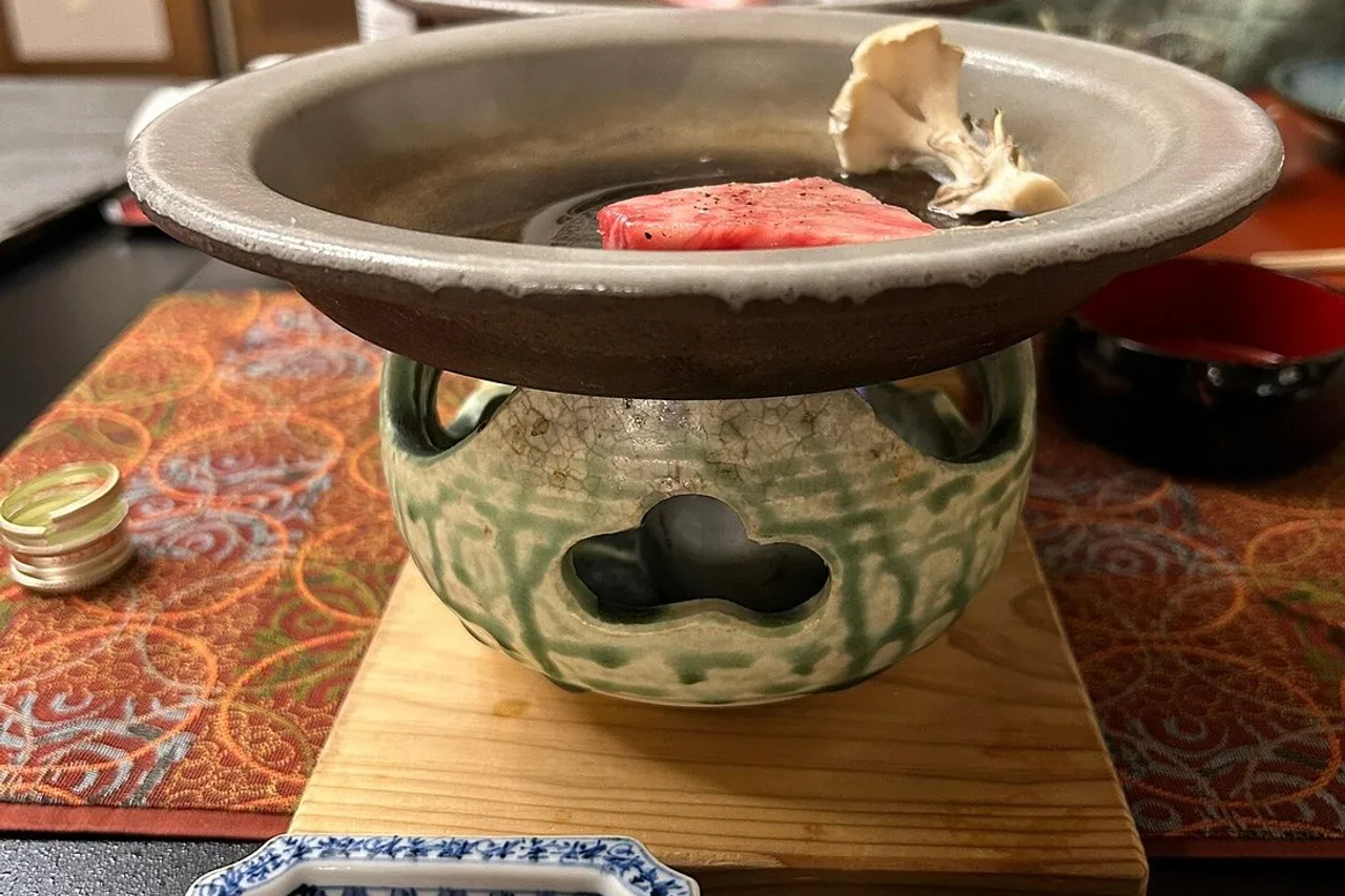 Kanbayashi Hotel Senjukaku — rooms and atmosphere