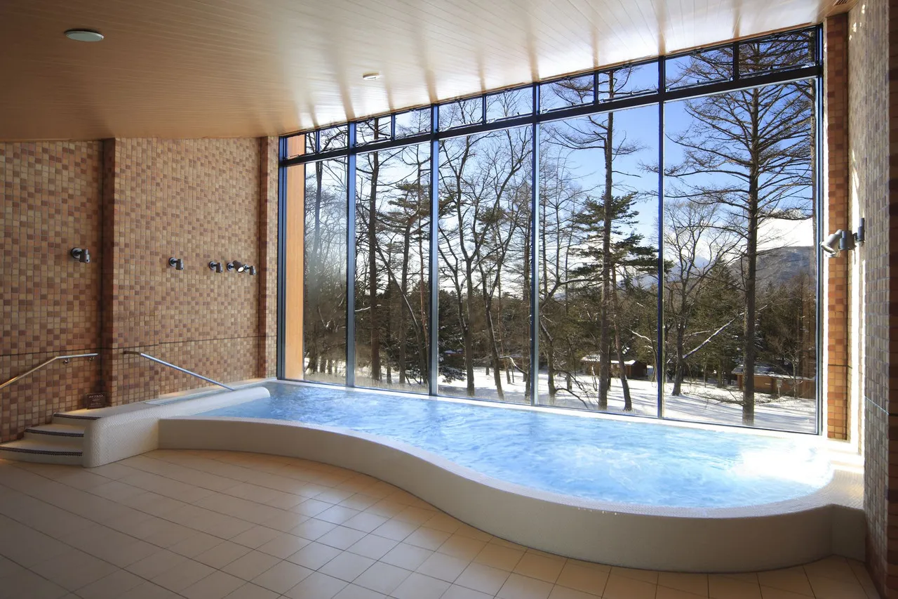 Karuizawa Prince Hotel East — rooms and atmosphere