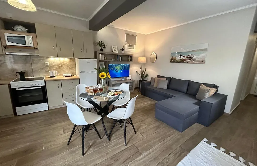 Karydakis Properties — ภาพห้องพักและบรรยากาศ