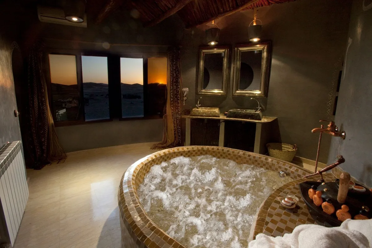 Kasbah Hotel Tombouctou — ภาพห้องพักและบรรยากาศ