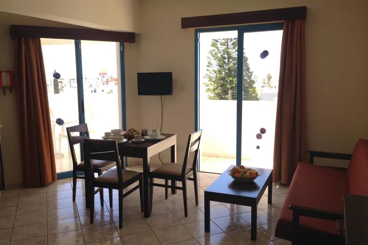 Kefalonitis Hotel Apartments — ภาพห้องพักและบรรยากาศ