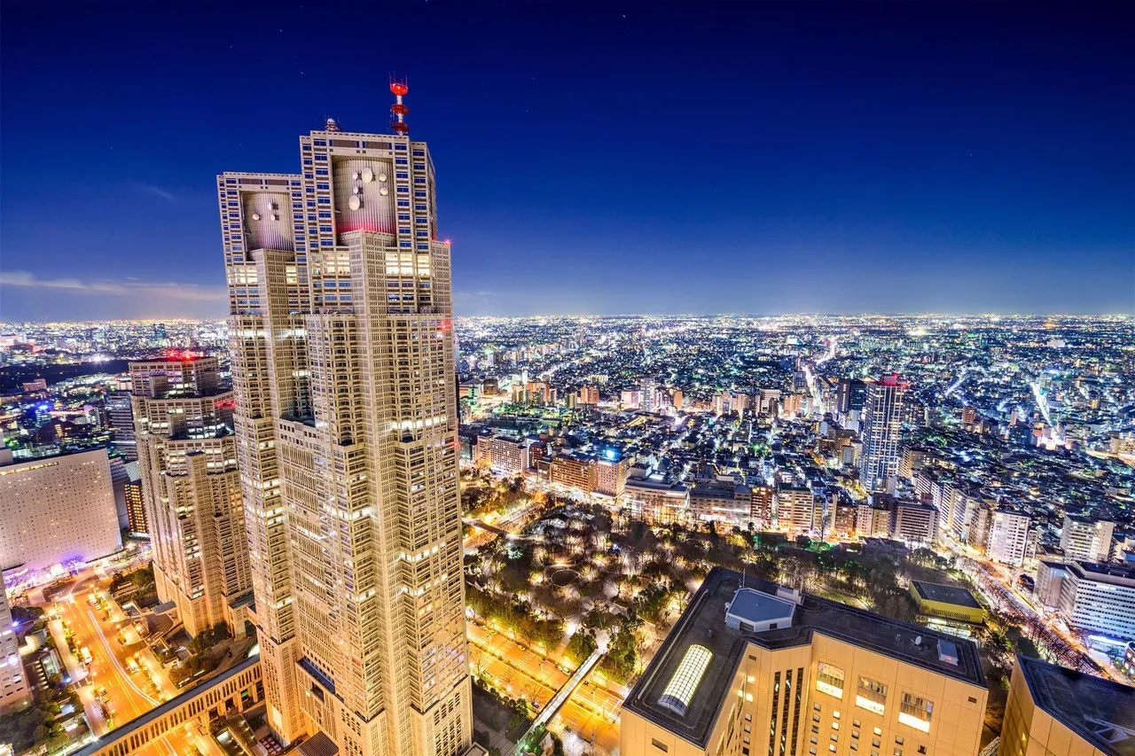 Keio Plaza Hotel Tokyo — rooms and atmosphere