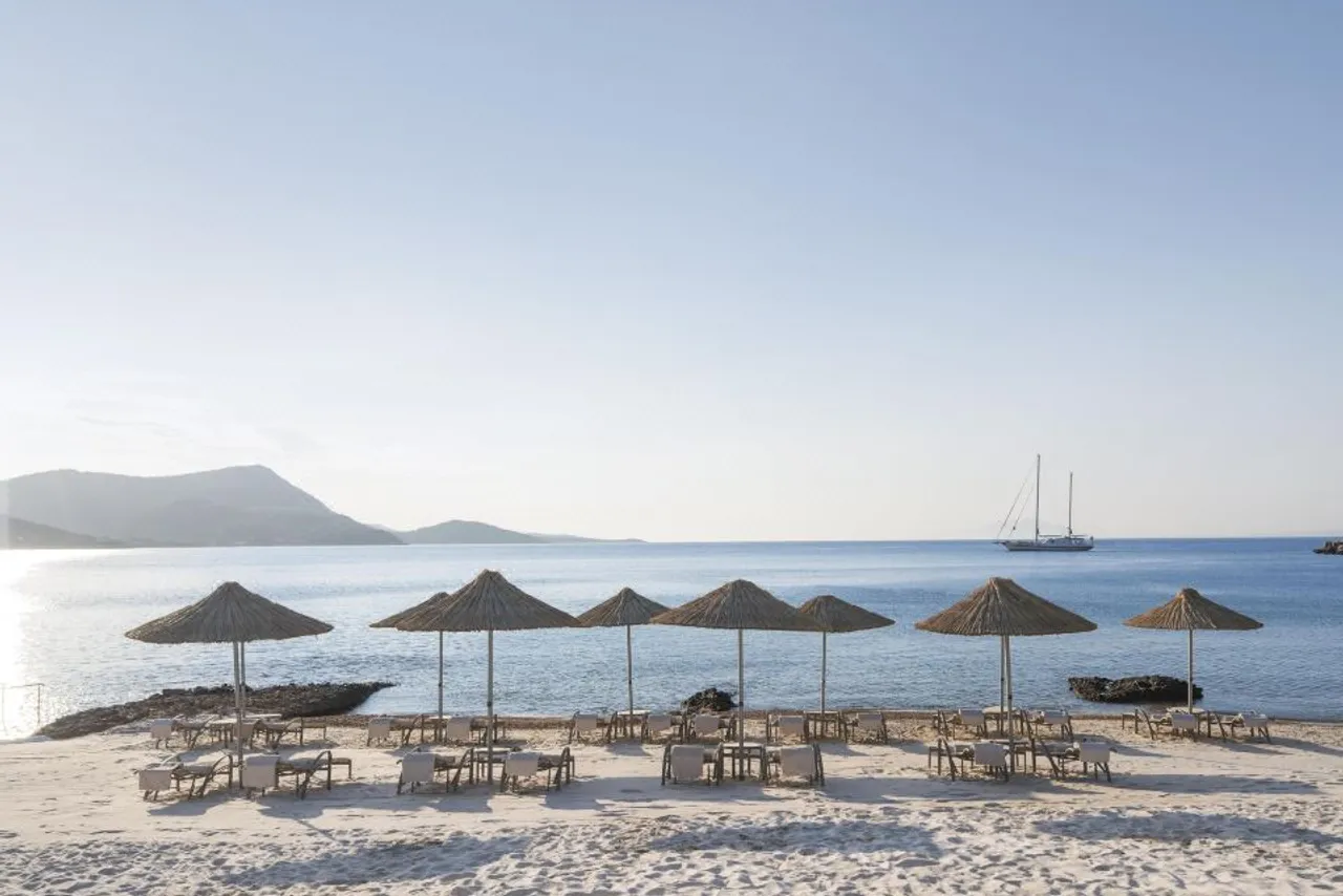 Kempinski Hotel Barbaros Bay Bodrum — rooms and atmosphere