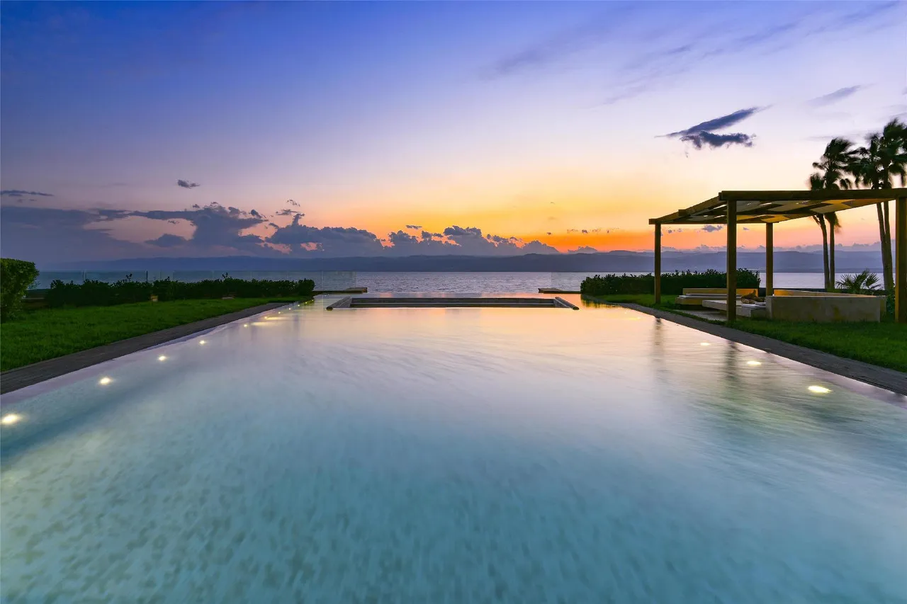 Kempinski Hotel Ishtar Dead Sea — ภาพห้องพักและบรรยากาศ