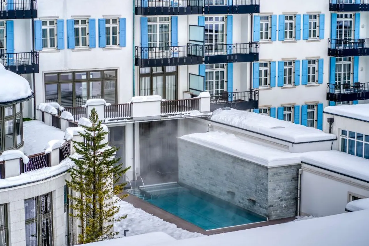 Grand Hotel des Bains Kempinski St. Moritz — rooms and atmosphere