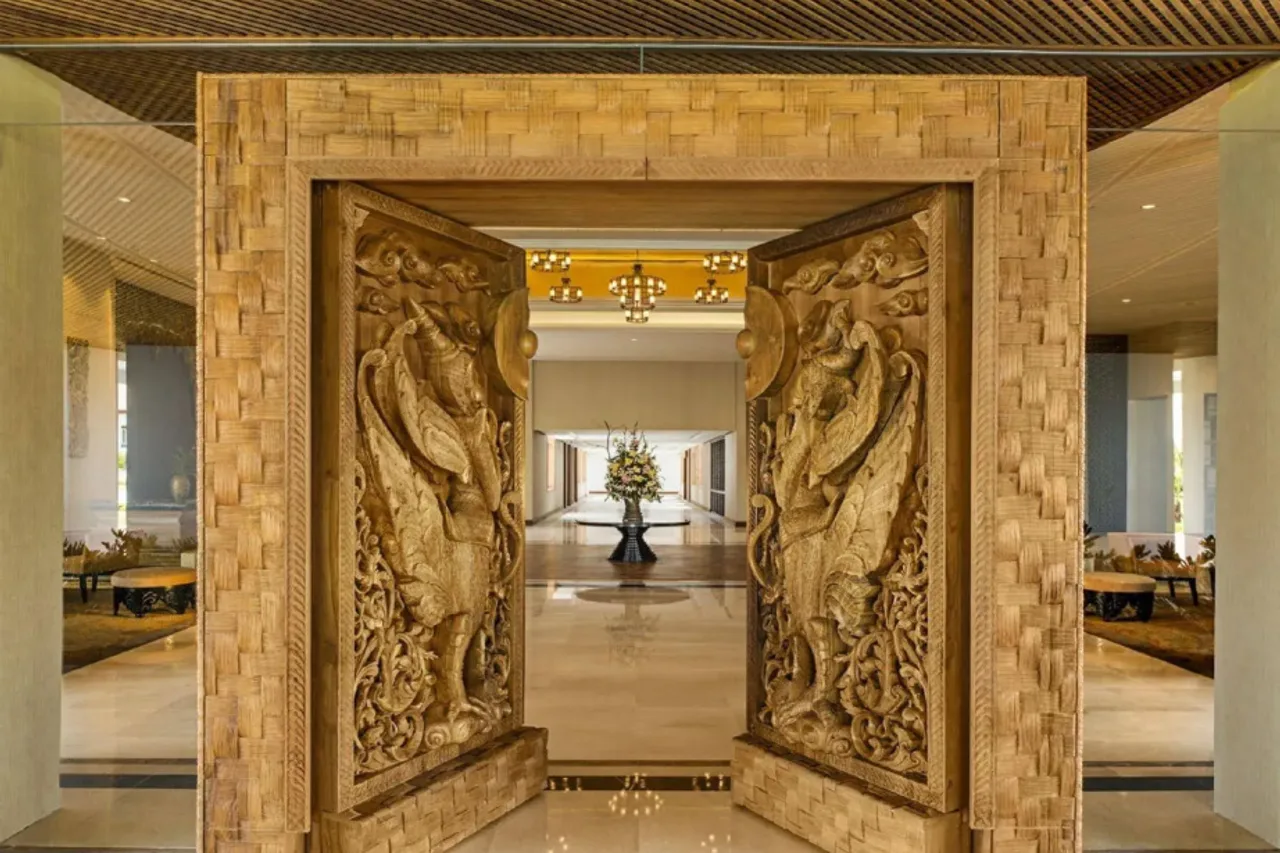 Kempinski Hotel Nay Pyi Taw — rooms and atmosphere