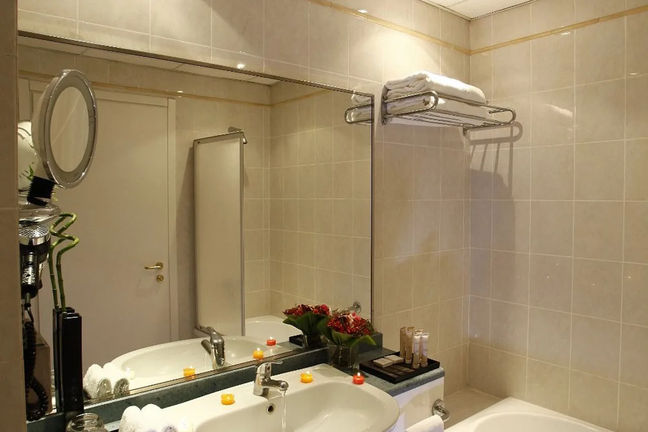 Kempinski Hotel N'Djamena — rooms and atmosphere