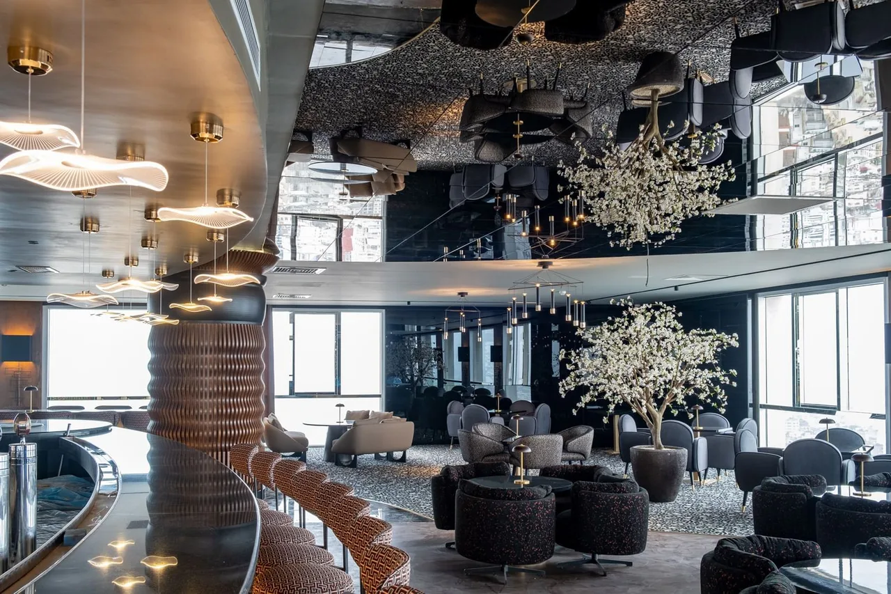 Kenzi Tower Hotel — rooms and atmosphere