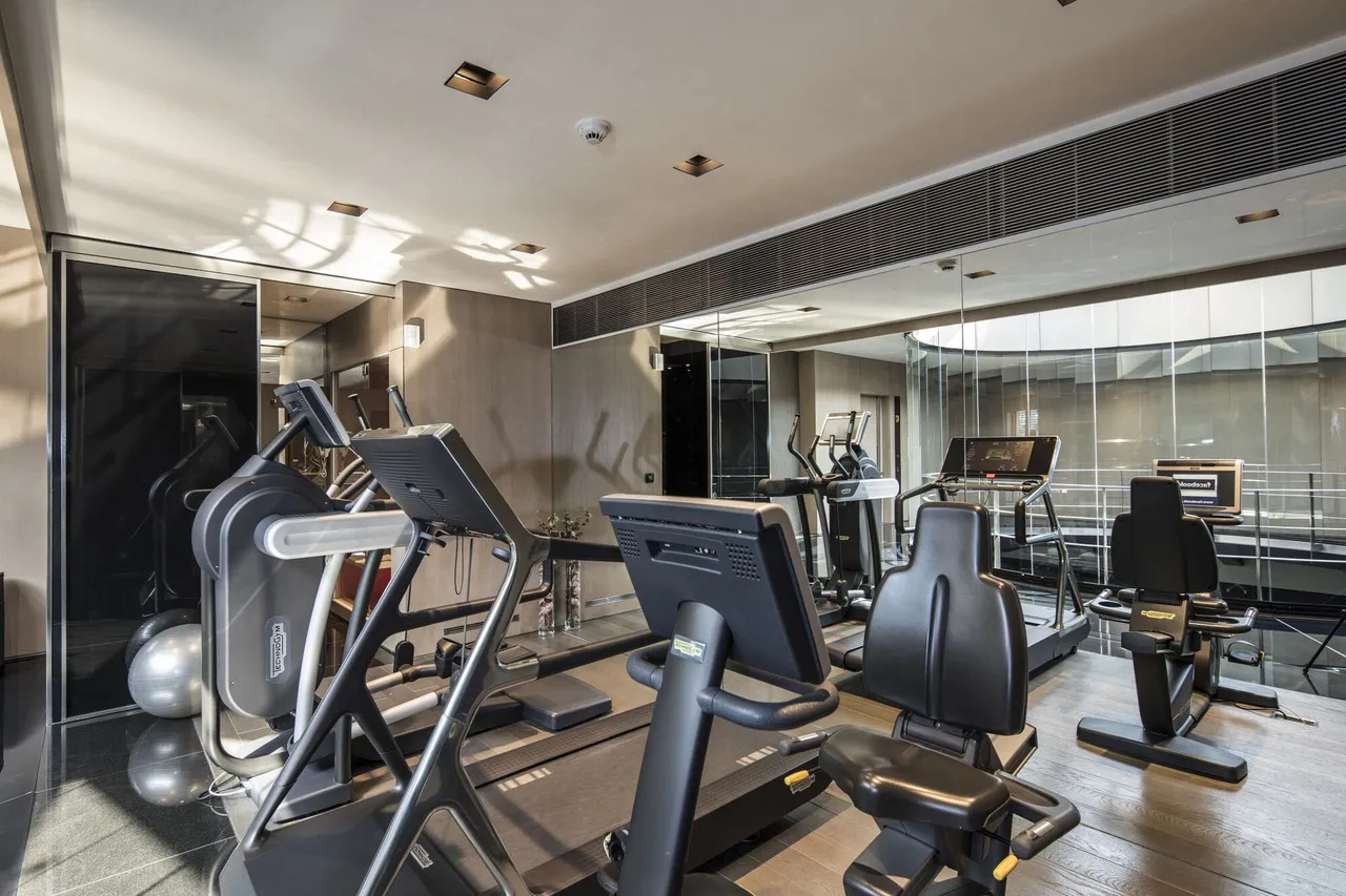 Key Hotel — ภาพห้องพักและบรรยากาศ