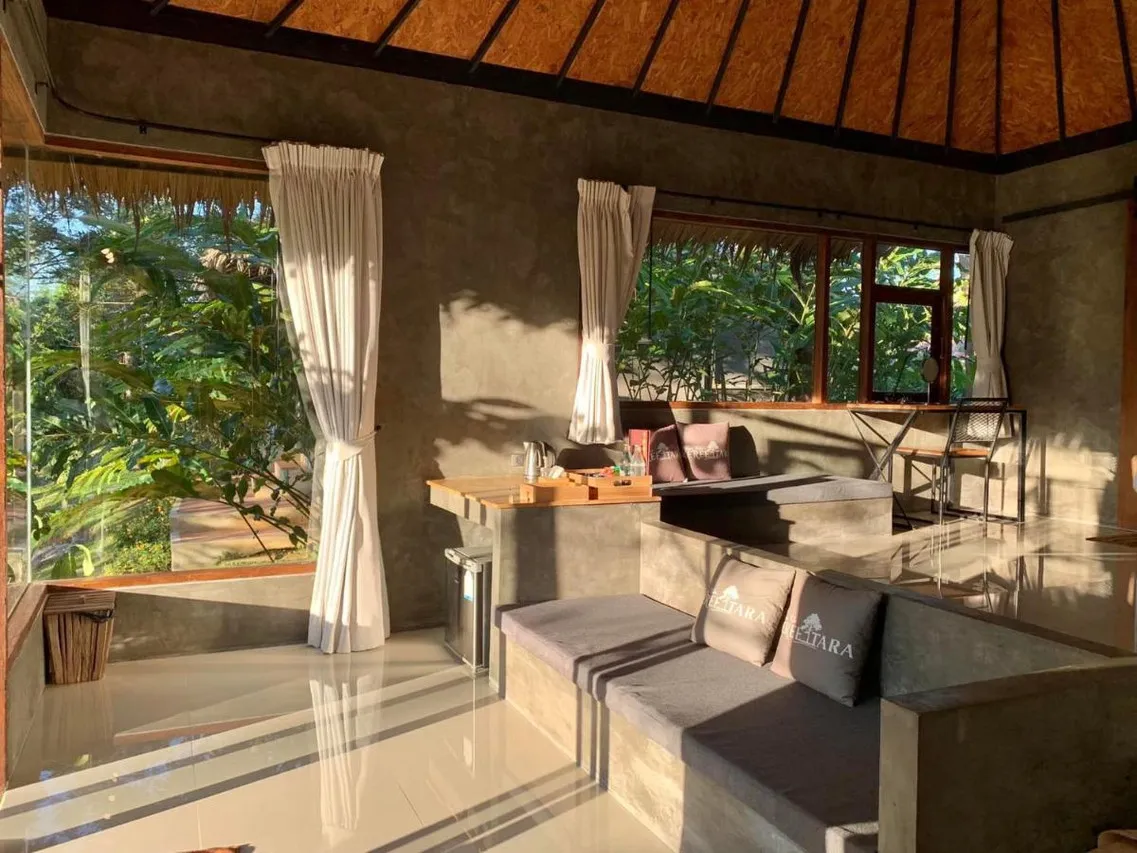 Khaokho Keree Tara — rooms and atmosphere