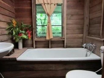 Khaokho Talaypu Resort — rooms and atmosphere