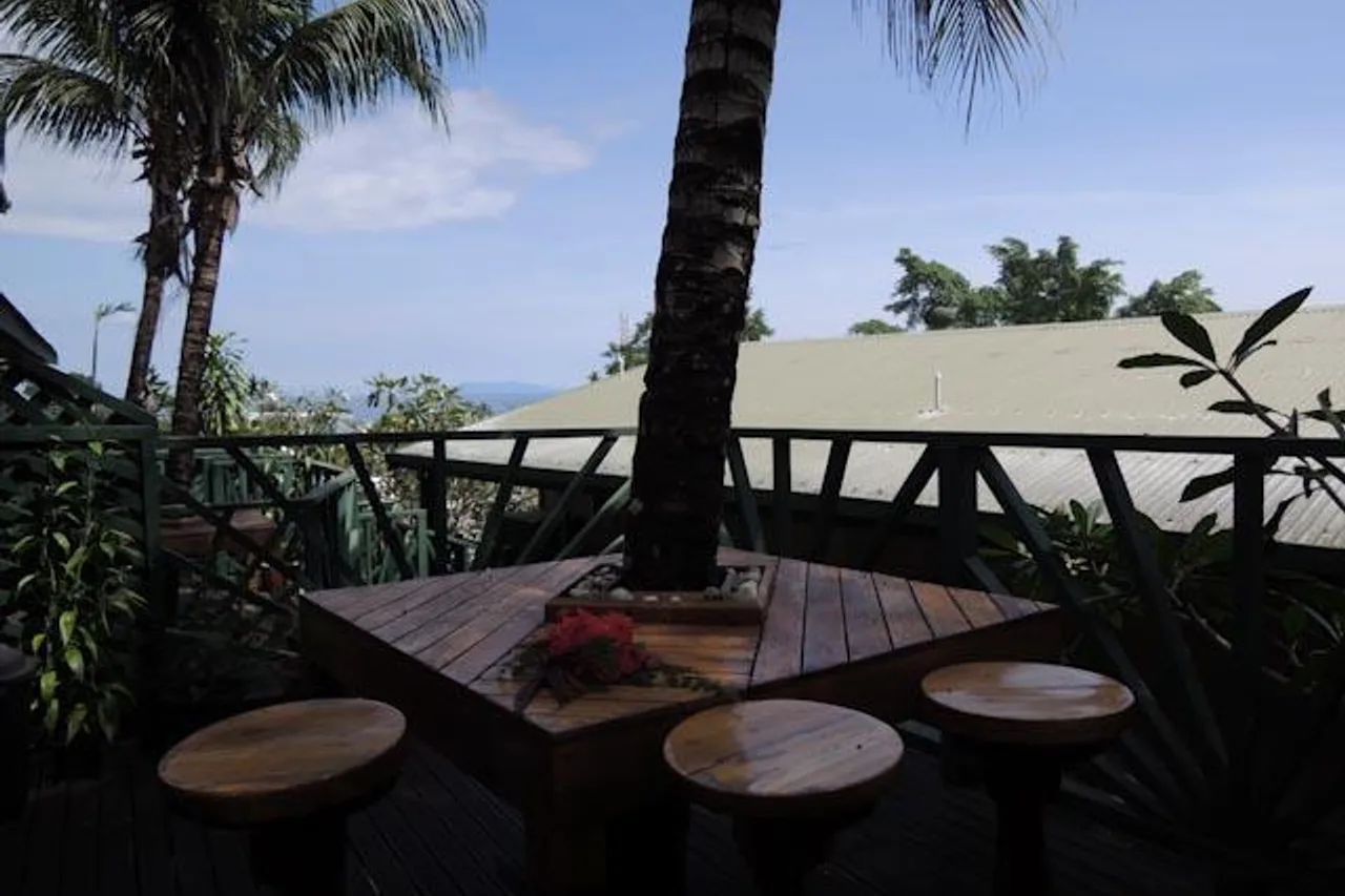 King Solomon Hotel — rooms and atmosphere