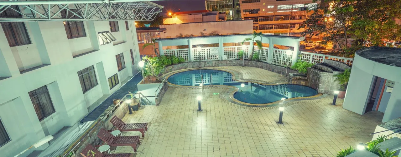 Kingwood Hotel Kuching — rooms and atmosphere