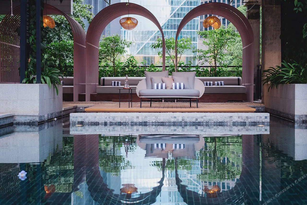 KLoe Hotel — rooms and atmosphere