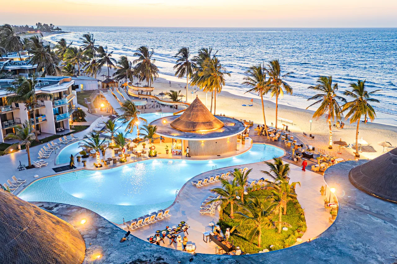 Kombo Beach Resort — rooms and atmosphere