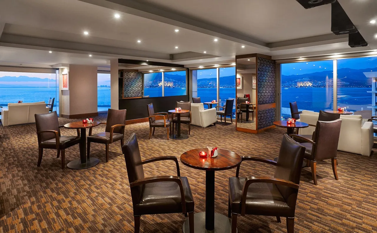 Kordon Hotel Pasaport — rooms and atmosphere