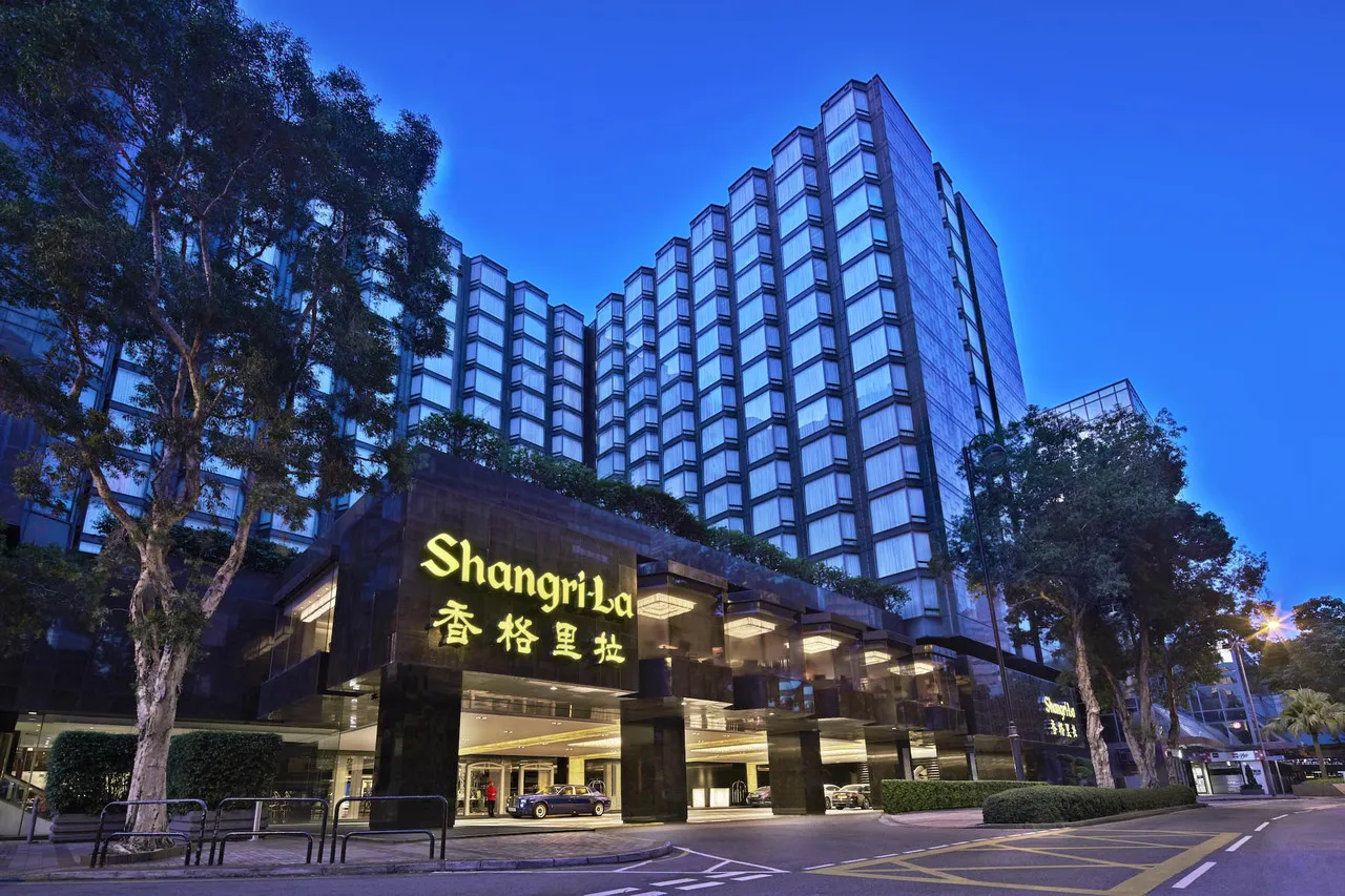 Kowloon Shangri-La, Hong Kong — ภาพห้องพักและบรรยากาศ