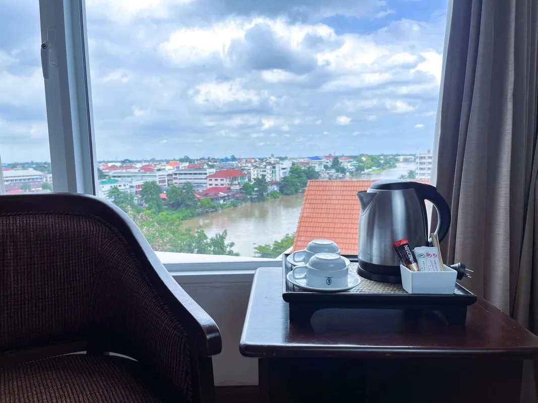 Krungsri River Hotel — ภาพห้องพักและบรรยากาศ