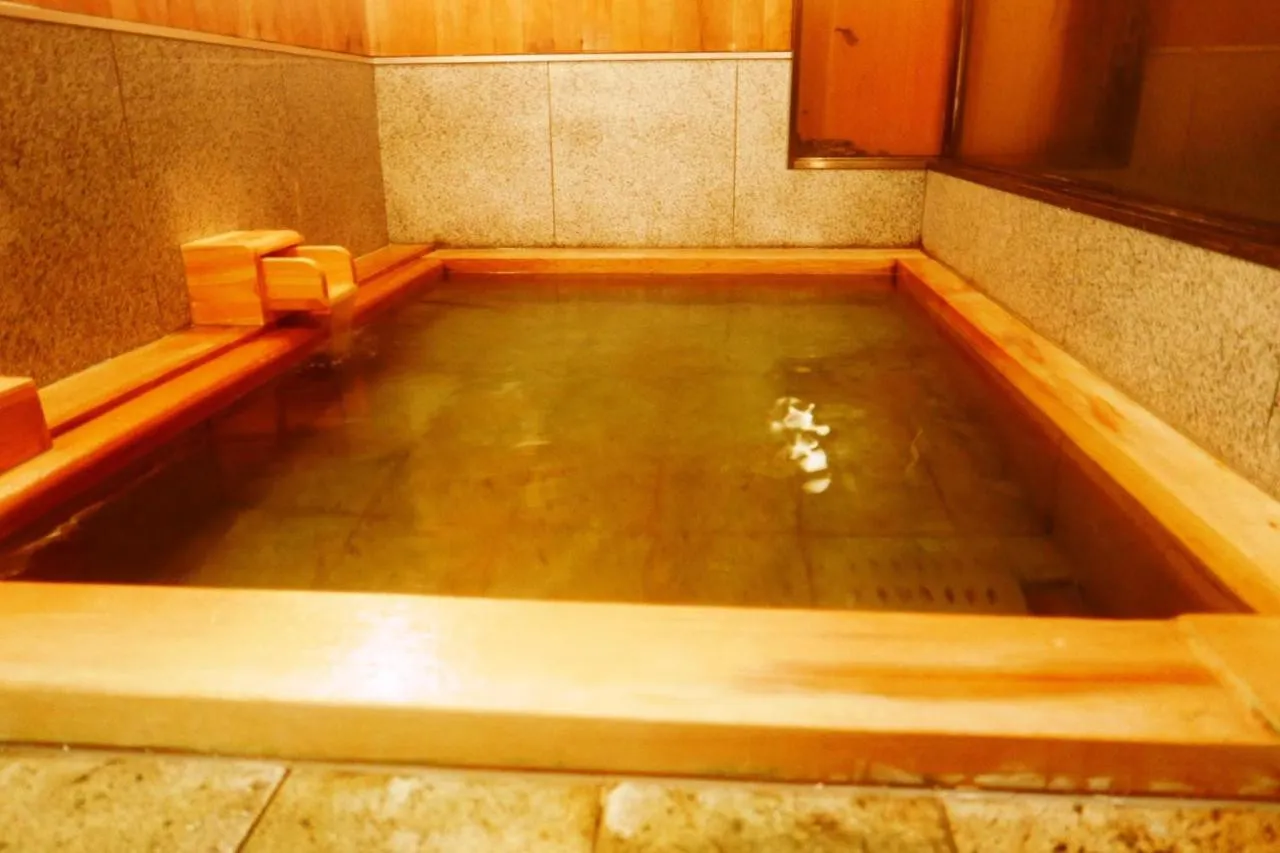 K's House Hakone - Onsen Hostel — rooms and atmosphere