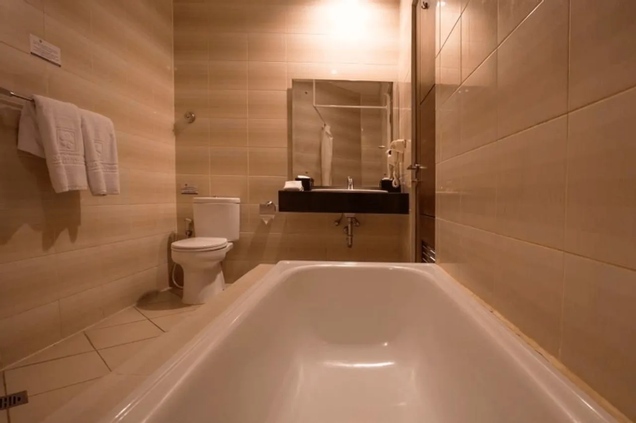 Kuta Central Park Hotel — rooms and atmosphere