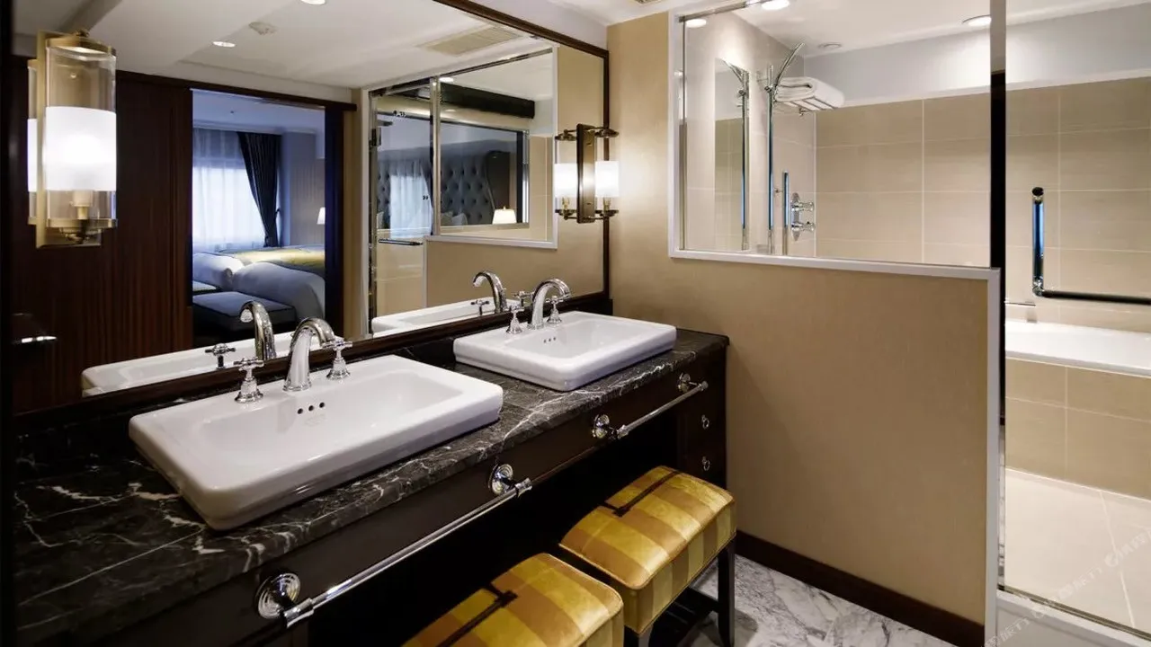 Kyoto Century Hotel — rooms and atmosphere